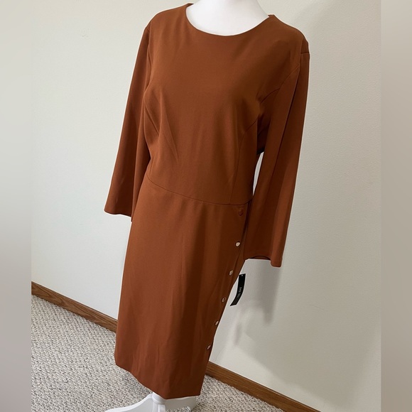 ivy + blu Dresses & Skirts - NWT ivy + blu Size 16 Cedar (Orange/Brown) Midi Dress with Sleeves